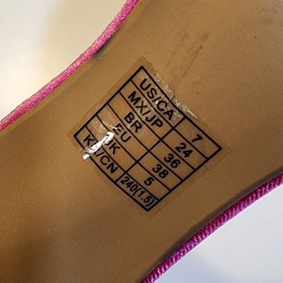 FOREVER 21 Faux Fur Pink Velvet Strappy Heels Pom Pom size 7 - Picture 9 of 13